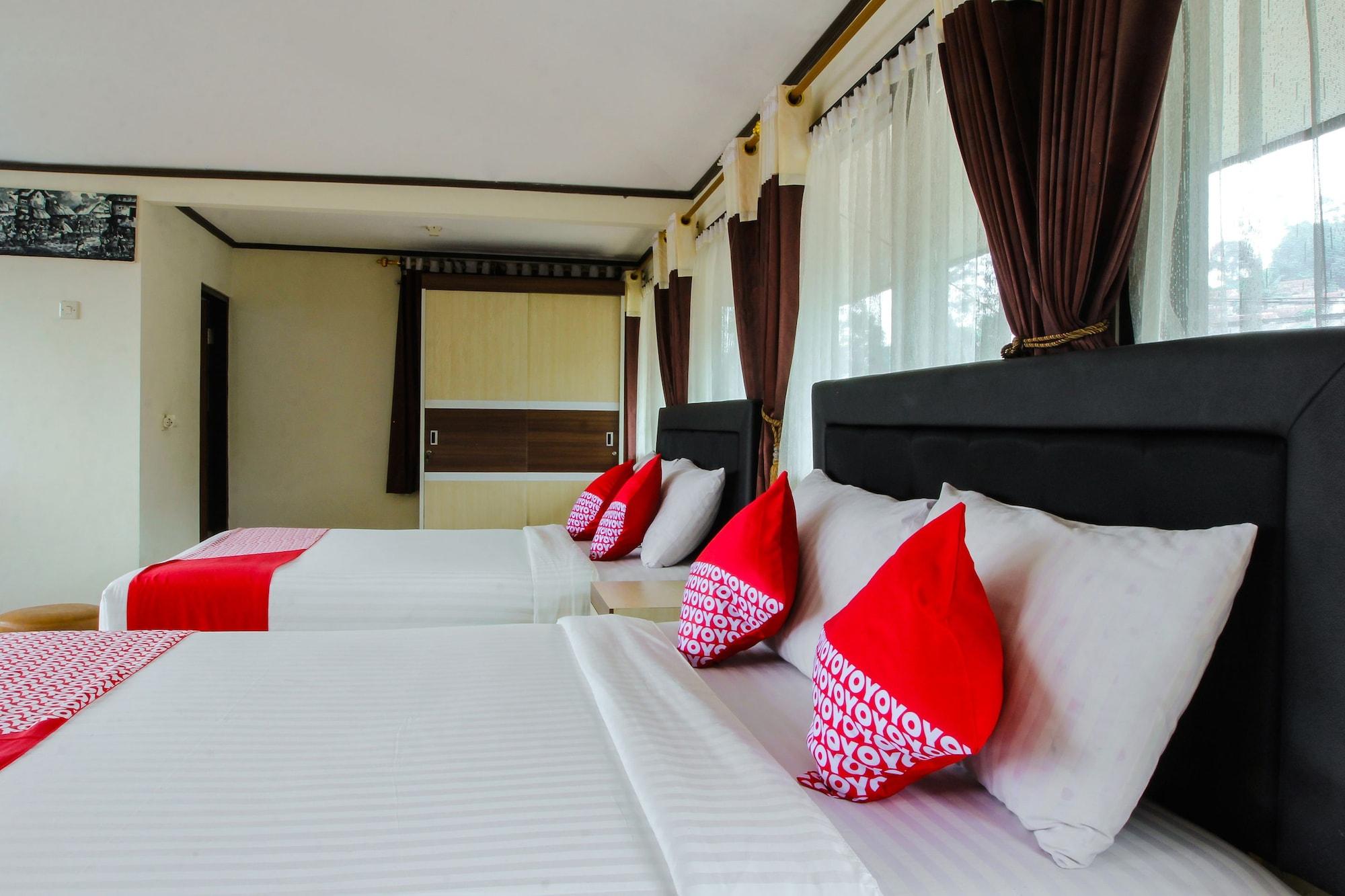 Reddoorz Near Cikole Lembang Hotell Exteriör bild