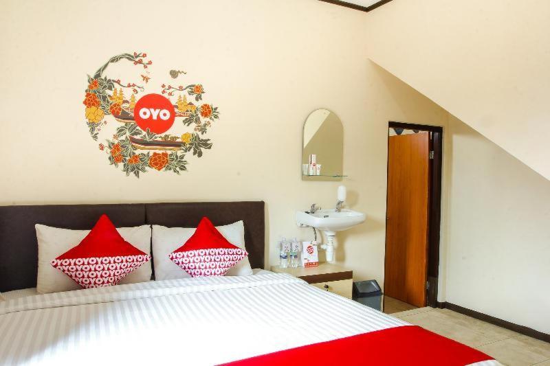 Reddoorz Near Cikole Lembang Hotell Rum bild